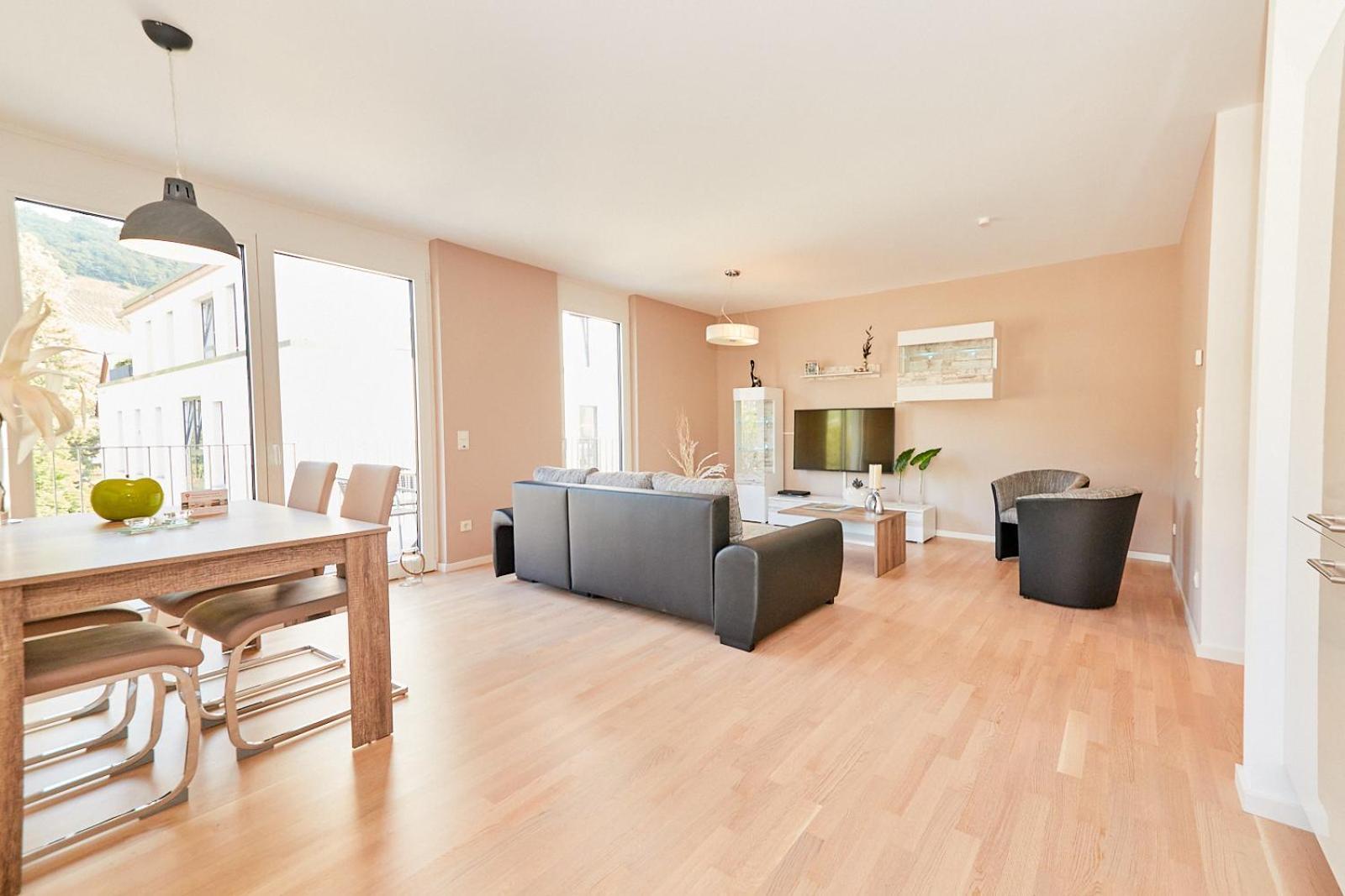 Traumblick Burg Apartment Бернкастел-Кюс Екстериор снимка